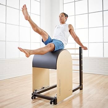 Ladder Barrel Pilates trong studio Pilates chuyên nghiệp