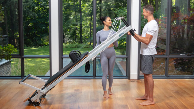 máy Pilates alt="STOTT PILATES phục hồi chức năng trong phòng khám vật lý trị liệu hiện đại"